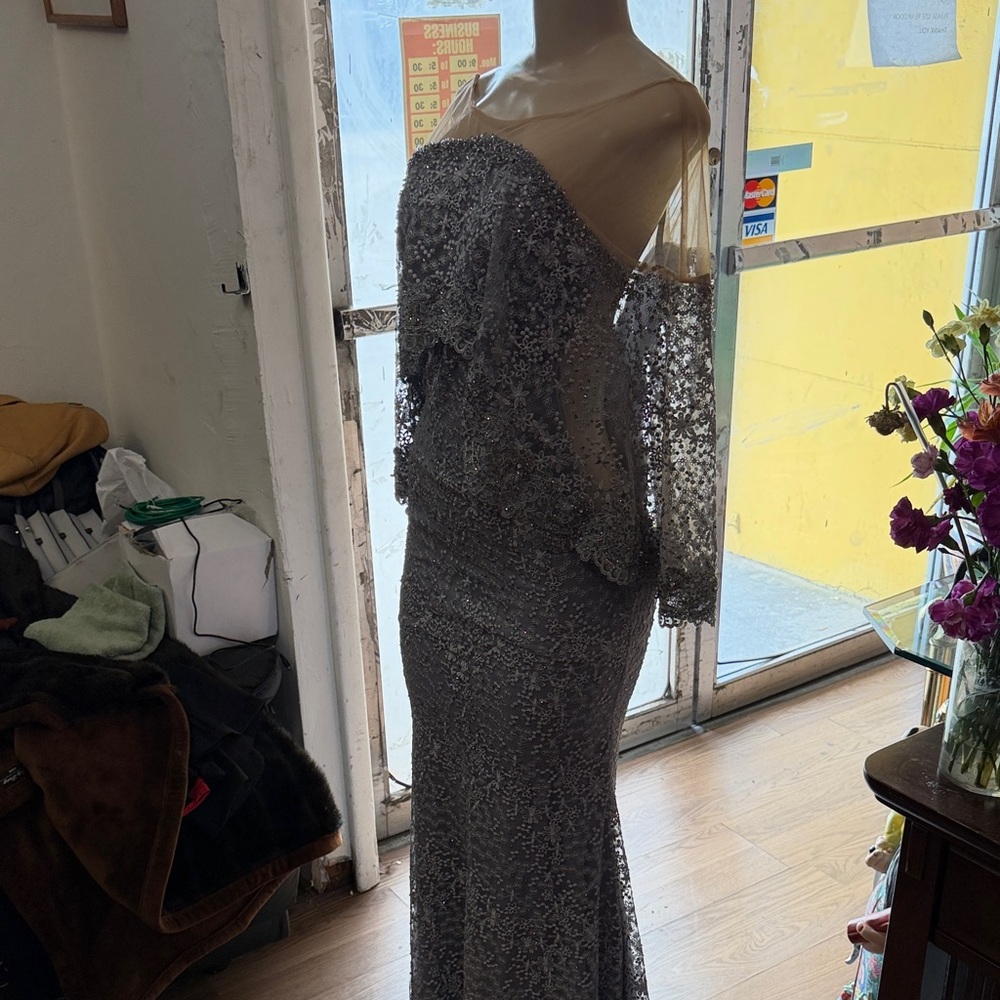 Mac Duggal Charcoal Lace Long Sleeve Dress - Picture 3 of 7